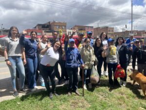 Foto de colabioradores y recicladores